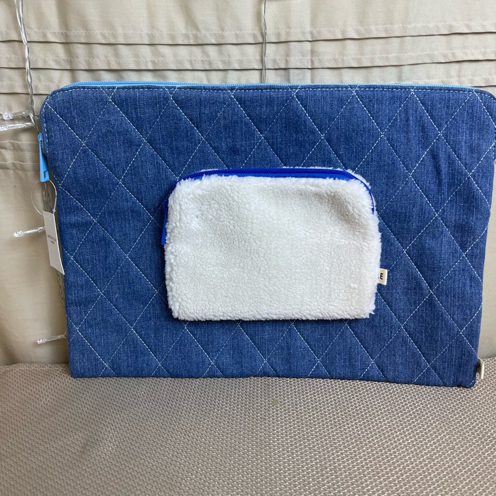 American Eagle laptop bag NWT